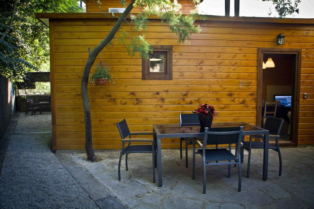 Apartamentos El Bosquet Сант-Кугат-дель-Вальес Номер фото